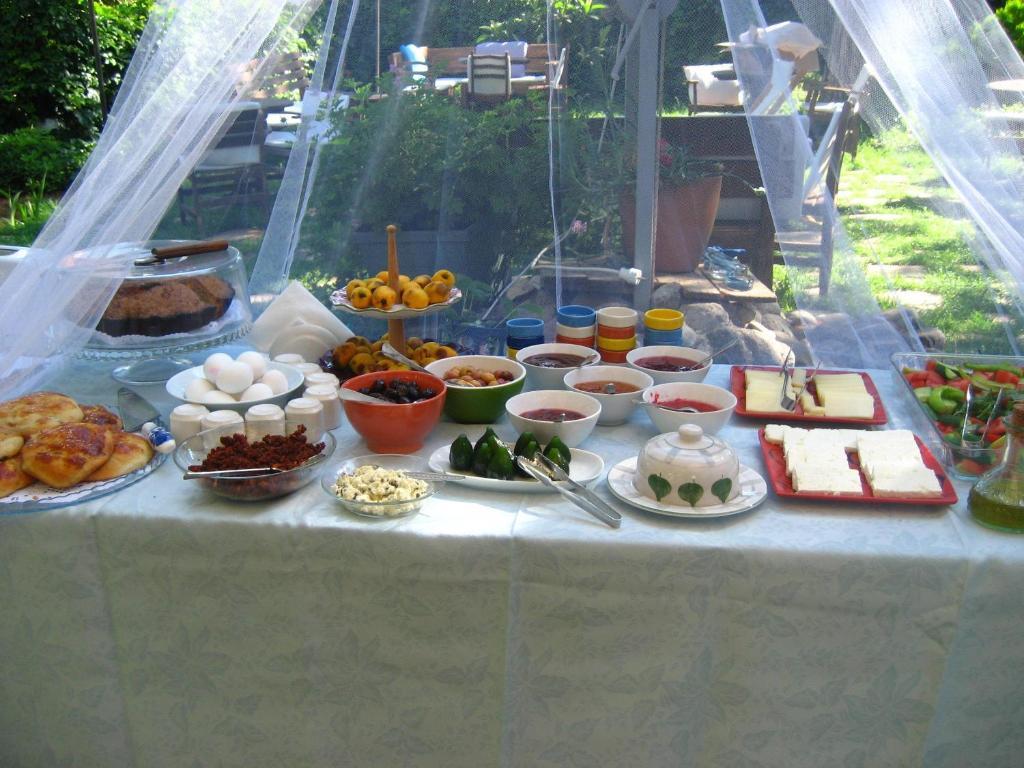 Mavi Pension Hotel Ayvalik Luaran gambar