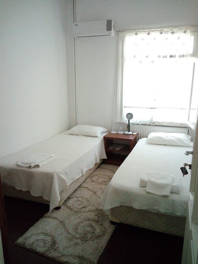 Mavi Pension Hotel Ayvalik Luaran gambar